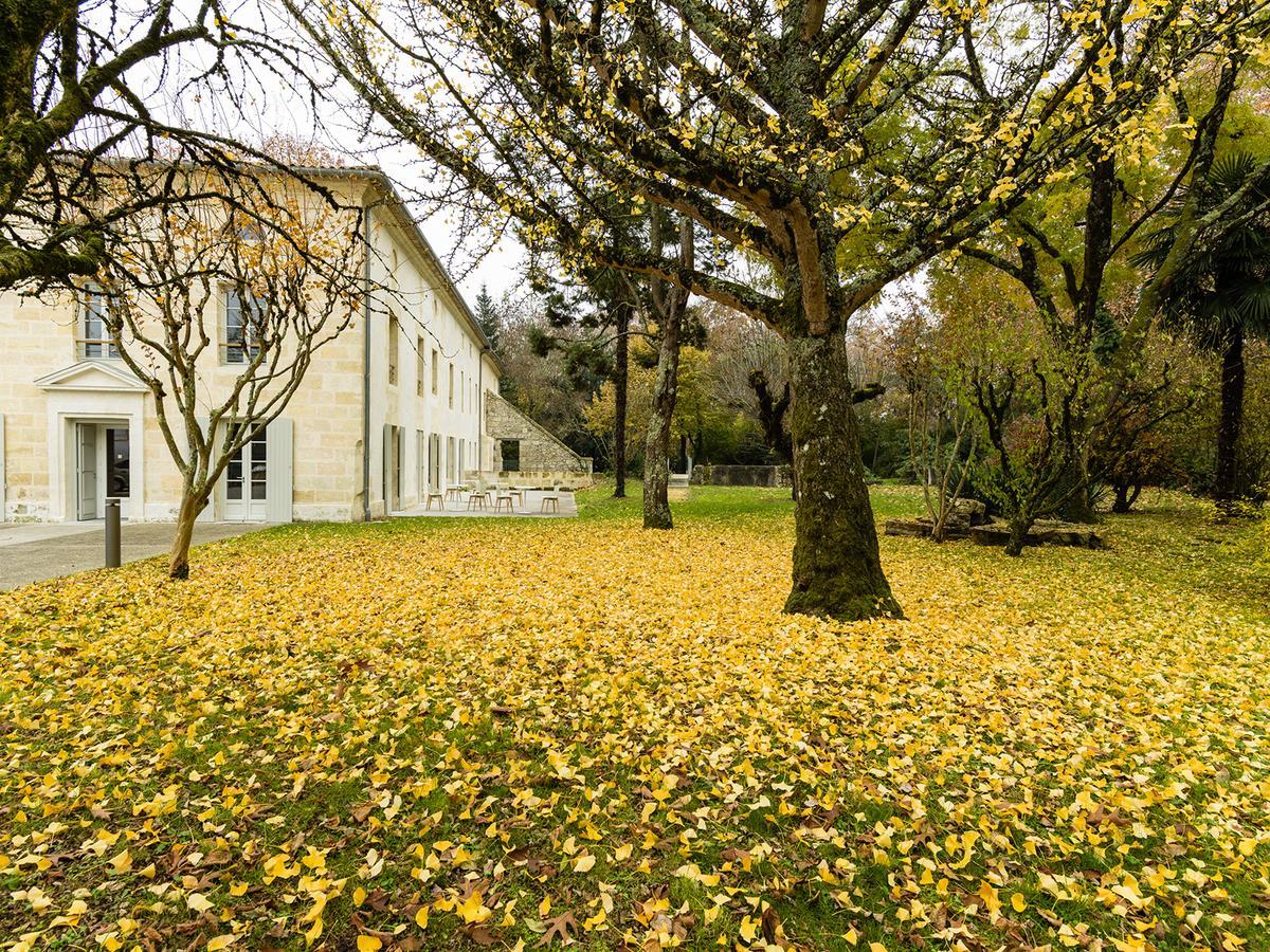 Hotel Le Domaine Du Moulin De Monjous 格拉迪尼昂 外观 照片