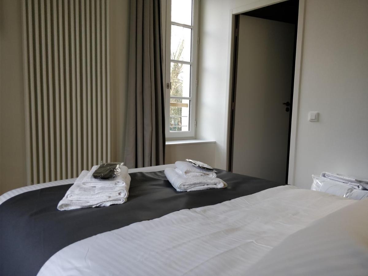 Hotel Le Domaine Du Moulin De Monjous 格拉迪尼昂 客房 照片