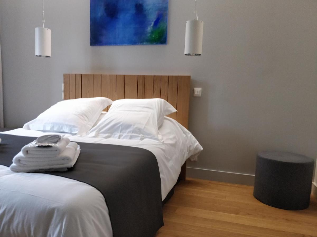 Hotel Le Domaine Du Moulin De Monjous 格拉迪尼昂 客房 照片